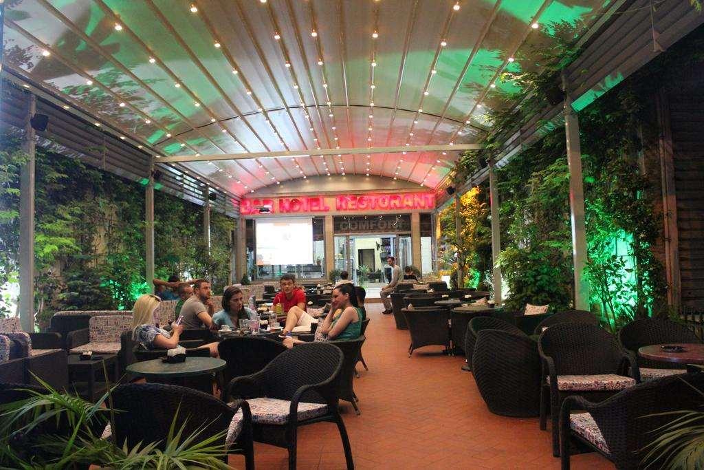 Hotel Comfort Tirana Restaurant billede