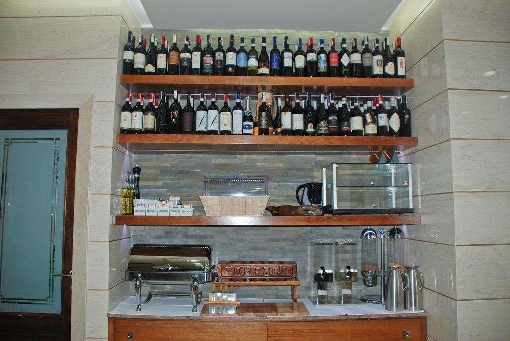 Hotel Comfort Tirana Restaurant billede